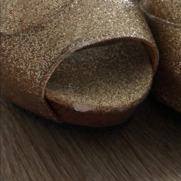 Gold Sparkly Heels - Picture 5 of 6